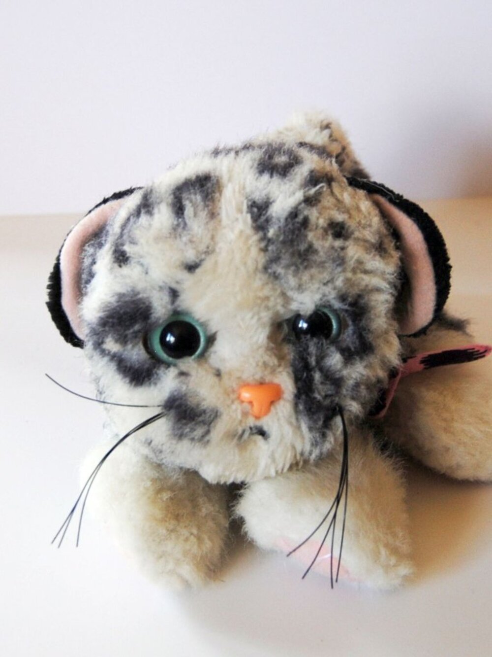 Vintage 1993 Kitty Kitty Kittens Jungle Snow Leopard Cat Plush Tyco